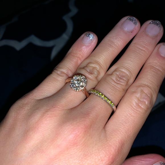 DIAMOND RING - Picture 6 of 10